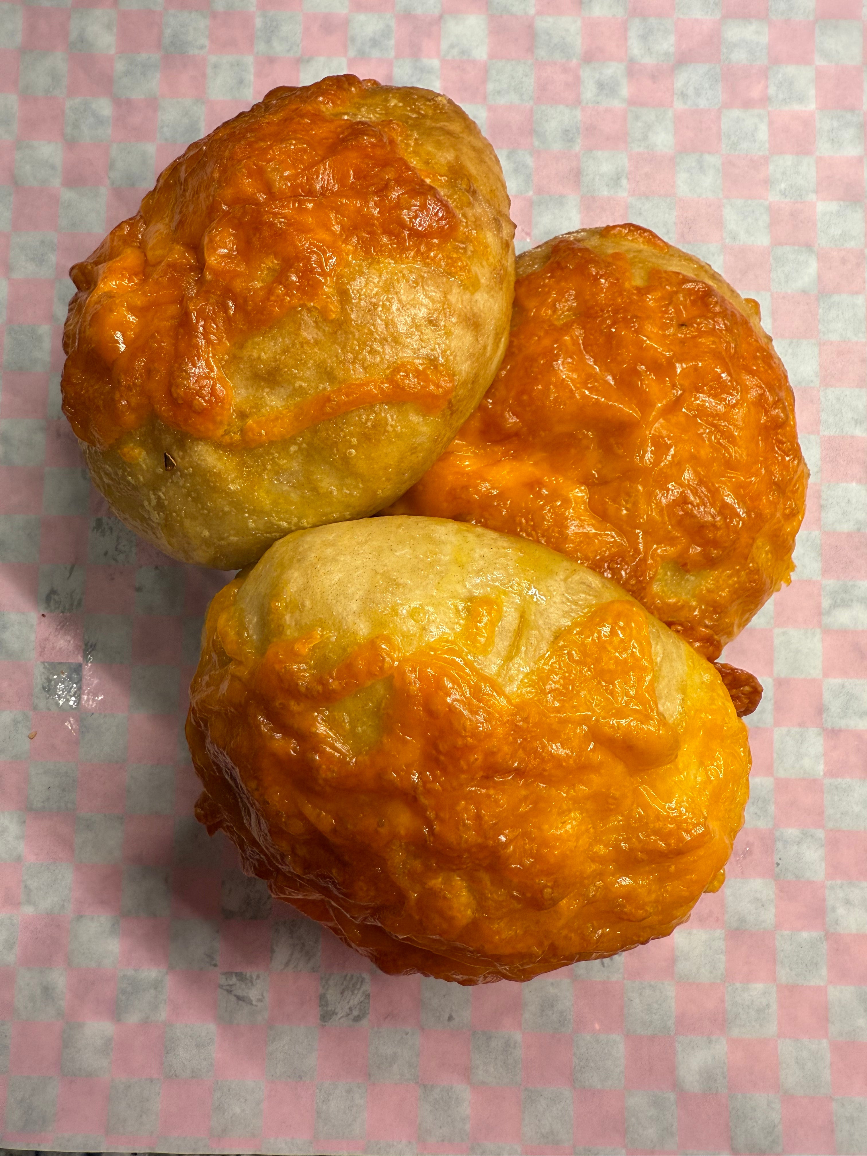 Cheddar Sourdough Bagels